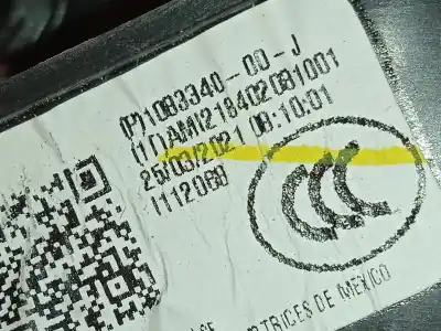 Автозапчастина б/у бардачок для tesla model 3  посилання на oem iam 108334000j  