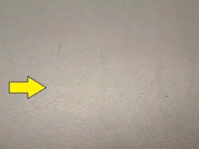 Автозапчастина б/у бардачок для tesla model 3  посилання на oem iam 108334000j  