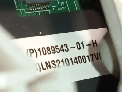 Second-hand car spare part multifunction display for tesla model 3  oem iam references 1089543 p108954301 108954301h