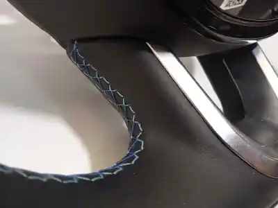 Second-hand car spare part steering wheel for lynk & co 01 phev oem iam references 8891726132 p8891726132 