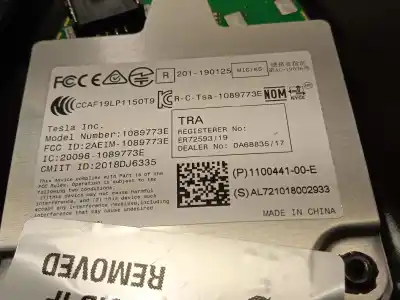 Автозапчастина б/у окрашувальник задніх ліхтарів для tesla model 3  посилання на oem iam 110925500i  