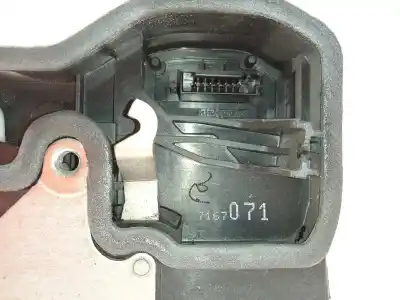 Second-hand car spare part left front door lock for bmw x3 (e83) 2.0d oem iam references 7167071  51227167071