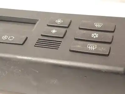 Peça sobressalente para automóvel em segunda mão comando de sofagem (chauffage / ar condicionado) por bmw x3 (e83) 2.0d referências oem iam 64113426630  