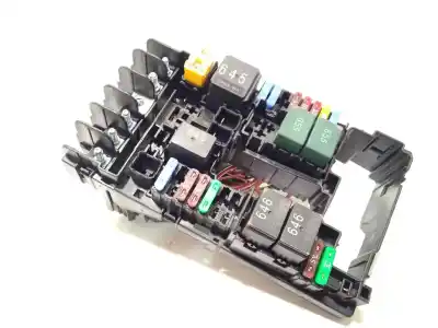 Pezzo di ricambio per auto di seconda mano SCATOLA RELÈ/FUSIBILI per VOLKSWAGEN T-ROC  Riferimenti OEM IAM 5Q0937125G  