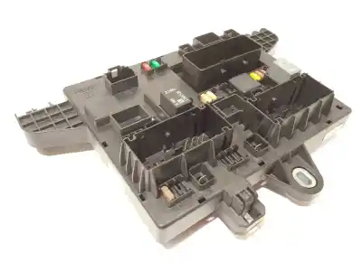 Pezzo di ricambio per auto di seconda mano scatola relè/fusibili per opel astra j lim. sport riferimenti oem iam 13302300