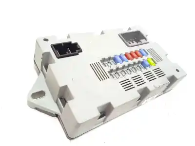 Pezzo di ricambio per auto di seconda mano SCATOLA RELÈ/FUSIBILI per LAND ROVER DISCOVERY SPORT (L550)  Riferimenti OEM IAM CPLA14Q073AA  LR041091