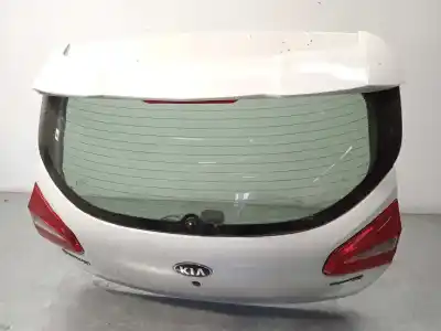 Second-hand car spare part tailgate for kia cee´d drive oem iam references 73700a2010  87211a2000