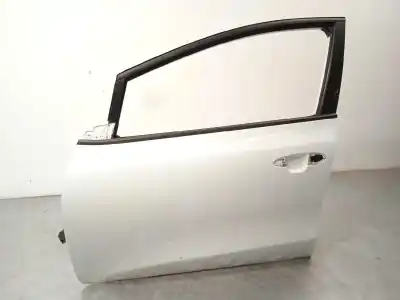 Recambio de automóvil de segunda mano de puerta delantera izquierda para kia cee´d 1.4 crdi cat referencias oem iam 76003a2000  