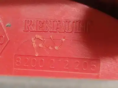 Second-hand car spare part left tailgate light for renault modus confort dynamique oem iam references 8200212205  