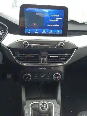 Second-hand car spare part multifunction display for ford focus 1.5 ecoblue tdci cat oem iam references jx7118b955fd  2608340