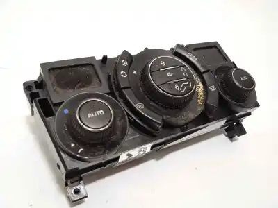 Recambio de automóvil de segunda mano de Mando Climatizador para PEUGEOT 5008 Style referencias OEM IAM 96738323XT A2C37822700 6452Y4