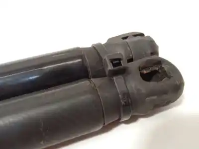 Second-hand car spare part tailgate gas strut for skoda octavia combi (5e5) rs oem iam references 5e9827550c  