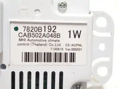 Peça sobressalente para automóvel em segunda mão comando de sofagem (chauffage / ar condicionado) por mitsubishi asx 2.0 mivec cat referências oem iam 7820b192 cab502a048b 