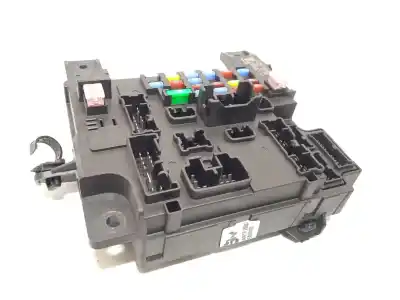 Peça sobressalente para automóvel em segunda mão caixa de fusíveis e relés por mitsubishi asx 2.0 mivec cat referências oem iam 8637b545 a2c77130600 