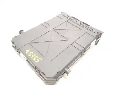 Second-hand car spare part fuse box unit for citroen c3 picasso (sh_) 1.6 hdi 110 oem iam references 9666952380  
