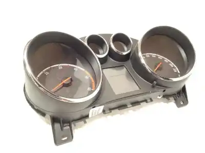 Second-hand car spare part dashboard for opel meriva b 1.7 16v cdti oem iam references 13349547