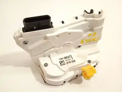 Автозапчастина б/у замок заднього правого дверя для mg rover mg hs 1.5 t (sas23) посилання на oem iam 10640637  