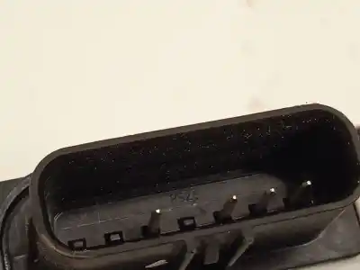 Автозапчастина б/у замок заднього правого дверя для mg rover mg hs 1.5 t (sas23) посилання на oem iam 10640637  