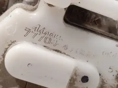 Автозапчастина б/у паливний насос для toyota auris (_e15_) 1.8 hybrid (zwe150_) посилання на oem iam 7770447060  7702047070