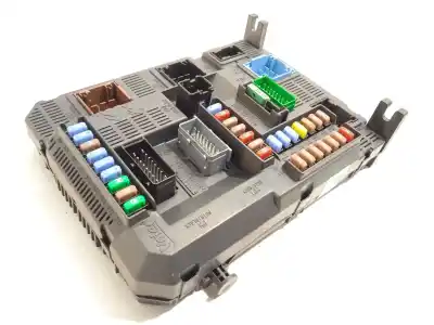 Автозапчастина б/у реле/запоперівник для citroen c4 cactus 1.2 thp 110 посилання на oem iam 9807531680  1612139080