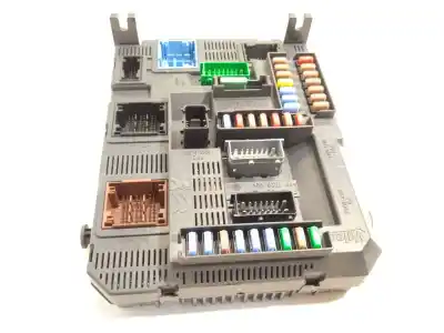 Автозапчастина б/у реле/запоперівник для citroen c4 cactus 1.2 thp 110 посилання на oem iam 9807531680  1612139080