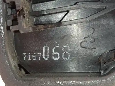 Second-hand car spare part front right door lock for bmw 1 (e87) 118 d oem iam references 7167068  51217167068