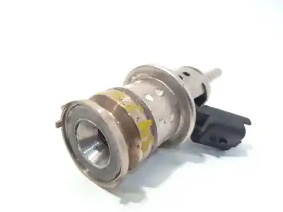 Автозапчастина б/у инжектор для citroen c4 cactus 1.5 bluehdi 100 посилання на oem iam 9813930180  