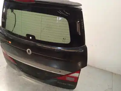 Автозапчастина б/у загальні двері для ssangyong rodius i 2.7 xdi посилання на oem iam 6401121101  