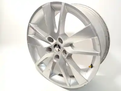 Автозапчасти б/у шина за skoda octavia iii combi (5e5, 5e6) 1.6 tdi ссылки oem iam 5e0601025bg
