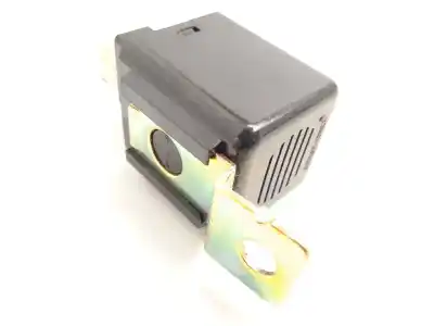 Second-hand car spare part relay for ssangyong actyon i 2.0 xdi oem iam references 8662005000  