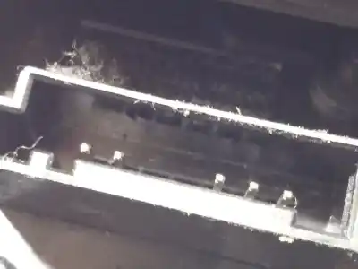 Second-hand car spare part left front door lock for bmw 3 (e90) 320 d oem iam references 7229461  51217229461