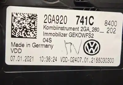 Автозапчастина б/у панель інструментів для volkswagen t-roc (a11, d11) 2.0 tdi посилання на oem iam 2ga920741c  
