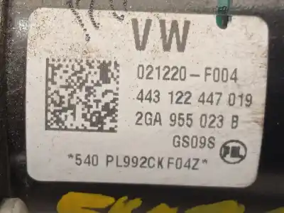 Автозапчастина б/у двигатель передніх склоочисників для volkswagen t-roc (a11, d11) 2.0 tdi посилання на oem iam 2ga955023b  2ga955113a