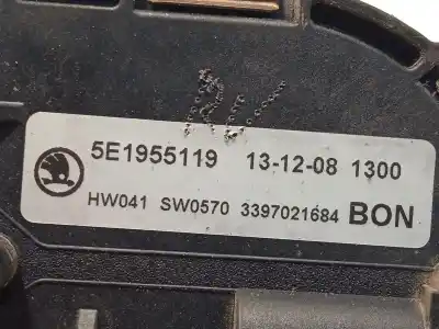 Автозапчастина б/у двигатель передніх склоочисників для skoda octavia iii (5e3, nl3, nr3) 1.6 tdi посилання на oem iam 5e1955119 3397021684 5e1955023a