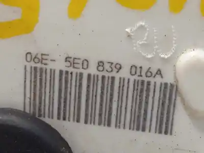 Автозапчастина б/у замок заднього правого дверя для skoda octavia iii (5e3, nl3, nr3) 1.6 tdi посилання на oem iam 5e0839016a  