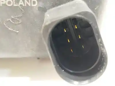 Автозапчасти б/у бабочка коробка за cupra leon (kl1) 1.5 etsi ссылки oem iam 04e133062t v29073596 