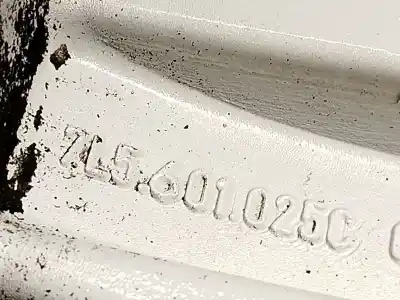 Автозапчастина б/у шина для porsche cayenne (9pa) s 4.5 посилання на oem iam 7l5601025c  95536213630