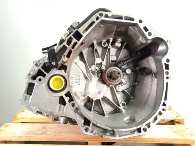 İkinci el araba yedek parçası VITES KUTUSU için RENAULT MEGANE III FASTBACK (BZ0/1_, B3_)  OEM IAM referansları TL4063  320102061R