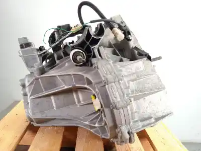 Автозапчастина б/у коробка передач для renault megane iii fastback (bz0/1_, b3_) 1.5 dci (bz0c) посилання на oem iam tl4063  320102061r
