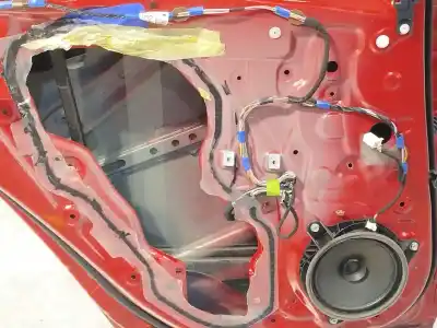 Автозапчастина б/у двері задні ліві для toyota corolla fastback (_e21_) 1.8 hybrid (zwe211) посилання на oem iam 6700402540  