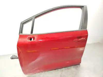 Автозапчасти б/у левая передняя дверь за toyota corolla fastback (_e21_) 1.8 hybrid (zwe211) ссылки oem iam 6700202540  