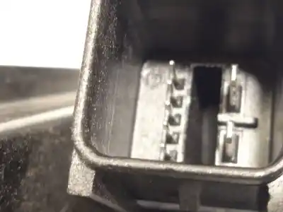 Second-hand car spare part passenger side right window regulator for opel adam (m13) 1.4 oem iam references 13350350  20951582