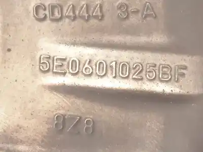 Автозапчастина б/у шина для skoda octavia iii combi (5e5, 5e6) 2.0 tdi 4x4 посилання на oem iam 5e0601025bf  5e0601025bf8z8