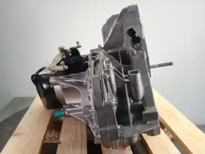 Second-hand car spare part gearbox for renault captur i (j5_, h5_) 0.9 tce 90 oem iam references jr5062  320109079r