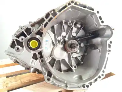 Автозапчастина б/у КОРОБКА ПЕРЕДАЧ для RENAULT MEGANE IV SEDÁN  Посилання на OEM IAM TL4086  320107447R