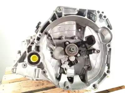 Second-hand car spare part GEARBOX for RENAULT CAPTUR I (J5_, H5_)  OEM IAM references JR5062  320109079R
