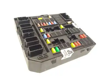 Tweedehands auto-onderdeel RELAIS/ZEKERINGENKASTJE voor RENAULT SCÉNIC III (JZ0/1_)  OEM IAM-referenties 284B62342R  