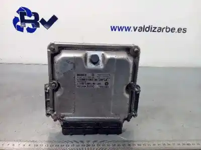 Tweedehands auto-onderdeel ecu motorcontroller voor chrysler voyager (rg) motor 2.8 ltr. - 110 kw crd cat oem iam-referenties p05094800ad