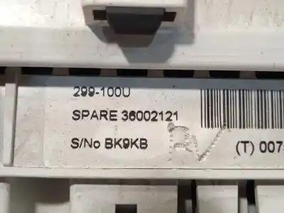 Peça sobressalente para automóvel em segunda mão quadrante por volvo v40 fastback (525) d2 referências oem iam 36002121  