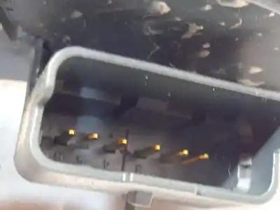 Автозапчастина б/у коробка метелика для citroen c4 cactus 1.2 thp 110 посилання на oem iam 9801942080  